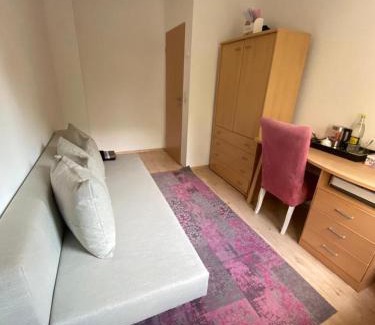 Buckow House | Schönes Zimmer im charmanten Haus
