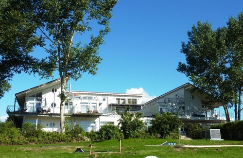 Mirow Apartment | Schneeeule 202 - Gemütliches Apartment Über 2 Ebenen im Aparthotel Mirow