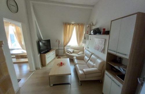 Markisch Buchholz Apartment | Schwarzer Adler Ferienwohnung mit 3 Schlafzimmer, WZ, Küche, Bad