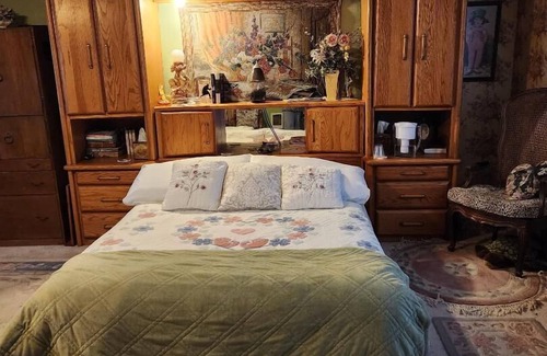 Happy Valley Bed & Breakfast | Scott Creek Farm