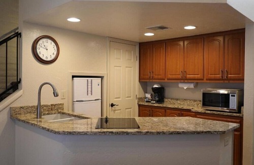 Arcadia Apartment | Scottsdale Camelback Resort Elegant Studio with Terrace