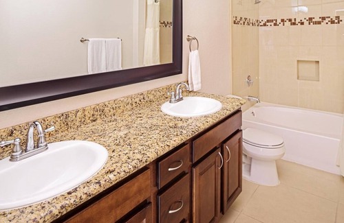 North Scottsdale Resort | Scottsdale Links Resort 2 Bedroom Sleeps 6