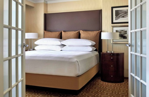 Brown and Stetson Business Hotel | Scottsdale Marriott Old Town