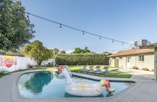 Scottsdale Highlands Five House | Scottsdale Resort Life! Amazing Pool, 5 Mins to Old Town, In-Home Recreation