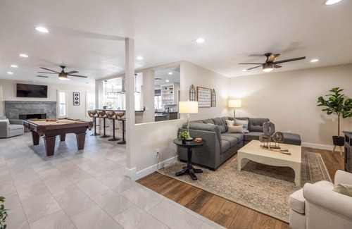 Paradise Valley Village House | Scottsdale Waltann 3 Bedroom Home by RedAwning