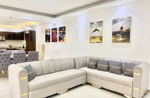 La Caleta Villa | SD 10BR Welcome Party Villa II + Free Bonus