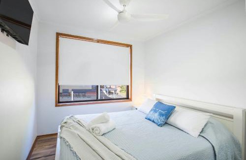 Callala Beach House | Sea and Sun Pet Friendly 4 Mins to Beach