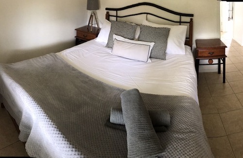 Mahomets Flats House | Sea and Surf Holiday Home