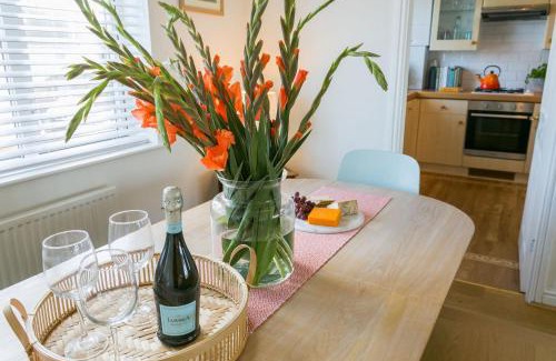 Trearddur Bay House | Sea Bell