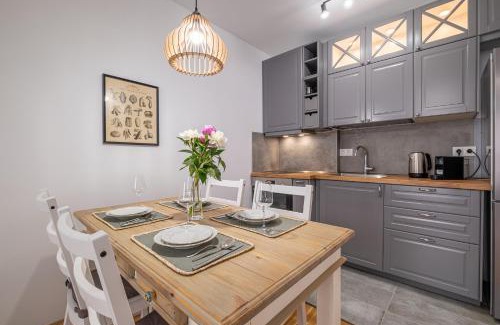 Saints Constantine and Helena Apartment | Seaside Luxury Complex and Spa Apartment