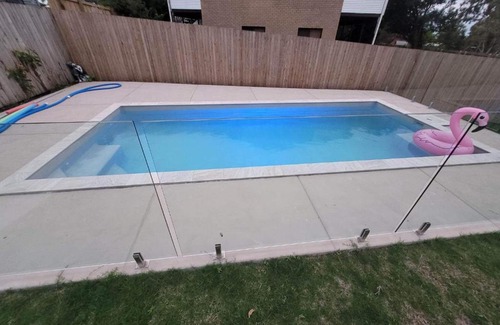 Moffat Beach Apartment | Sea breeze apartment