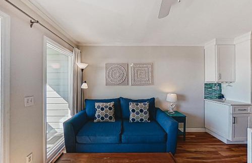 Isle of Palms Apartment | Sea Cabin 227-B