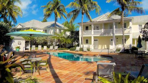 Bahama Village House | Sea Captains Haven by Last Key Realty