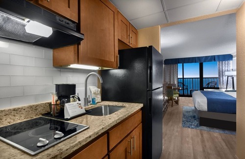 Myrtle Beach Apartment | Sea Crest Oceanfront Resort
