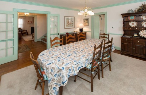 Northeast Virginia Beach House | Sea Dog - Resort Area VB