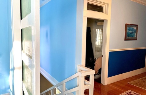 Hawi Bed & Breakfast | Sea Foam Guest Room