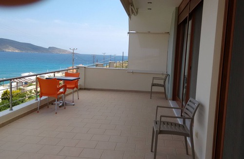 Pefki Apartment | Sea Front Apartment At Tholos Beach & Mirabello Bay