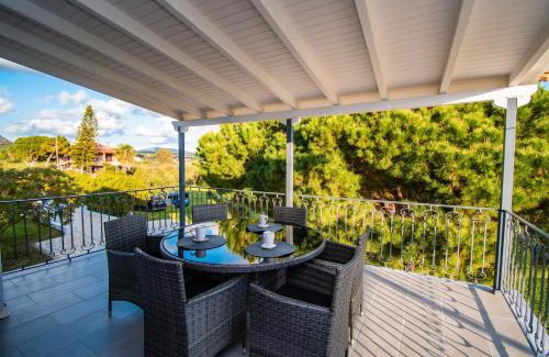 Vromonerion House | Sea-front Estate Navarino Baths