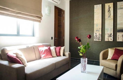 Birzebbuga Apartment | Sea Front Hse, Free Wifi & Cable TV