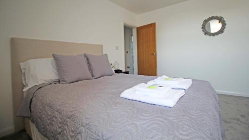 Felixstowe Apartment | Sea front luxury apartment with sea views
