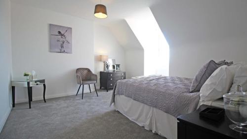 Felixstowe Apartment | Sea front luxury apartment with sea views