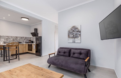 Kavos Apartment | Sea - Garden View | Comfy Suite