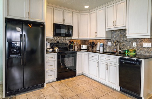 Lincoln City Condo | Sea Gypsy Rentals