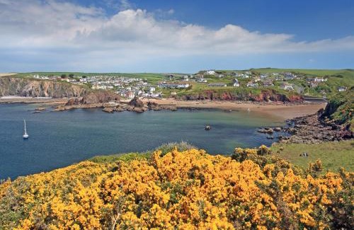 Hope-Cove House | Sea Haven - Uk44499