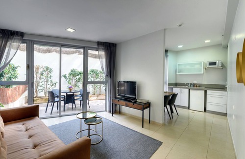 Tel Aviv Apartment | Sea Land Suites