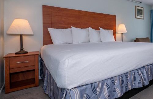 York Beach Hotel | Sea Latch Inn