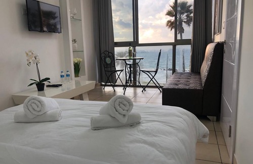 Bat Yam Hotel | Sea Line From R&A Group