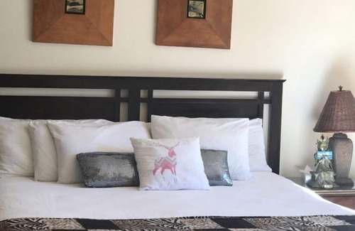 Desert Hot Springs Hotel | Sea Mountain Inn Nude Resort and Spa - Adults Only
