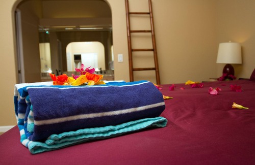 Desert Hot Springs Hotel | Sea Mountain Inn Nude Resort and Spa - Adults Only