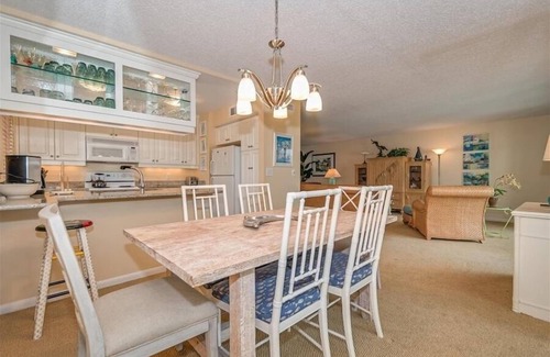 Boca Grande Condo | Sea Oats 337 2 Bedroom Condo by RedAwning