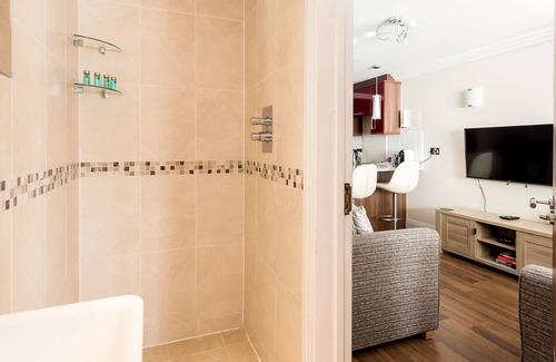 Westbourne House | Sea Quest