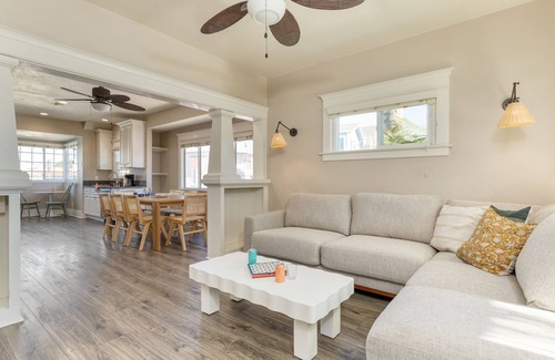 West Newport House | Sea Sight by AvantStay | Walk to Newport Beach