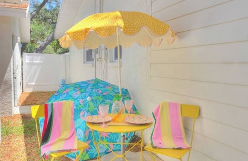 Largo Apartment | Sea Turtle-Guest Suite