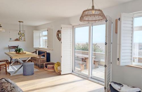 Pagham House | Sea Urchin - Pagham - Sea Front