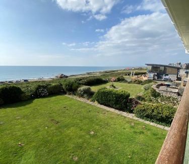 Porthcawl House | Sea View 5 Bed House Next To Water Sports & Golf