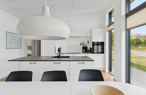 Sandvig House | Sea view and comfort in architect-designed home