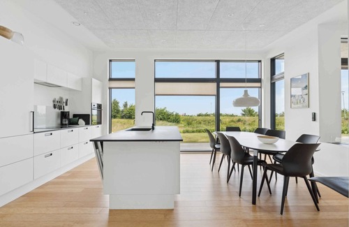 Sandvig House | Sea view and comfort in architect-designed home