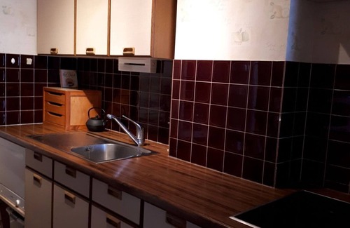 Binic Apartment | Sea view apartment 50 m from the beach.