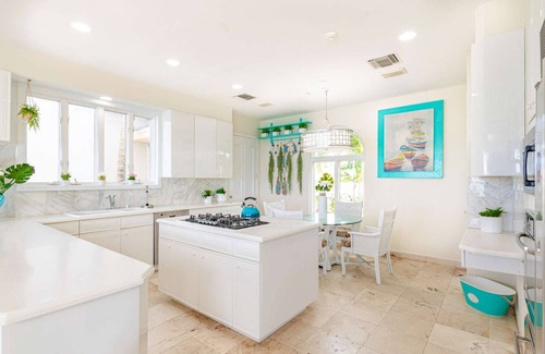 Nassau Villa | Sea View Beach Villa , private pool