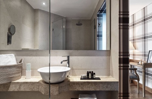 Glyfada Hotel | Sea View Cityscape Hotel