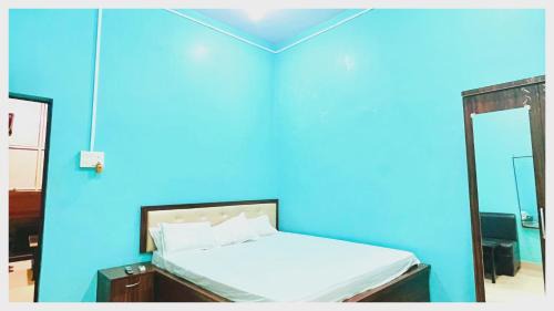 Raipur Hotel | SEA VIEW from rooftop - LUXUARY FAMILY HOTEL SURYA BEACH INN - PURI - Lift - Wifi & Parking - BEST HOTEL IN PURI