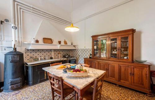Carignano Apartment | Sea View House Next to Genova Waterfront - Happy Rentals