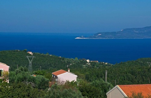 Katsarata Villa | Sea view villa w/ swimming pool & BBQ