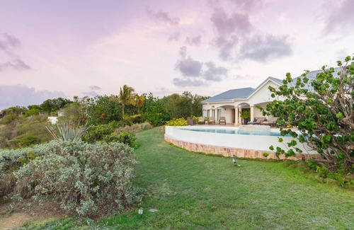 Mont Jean Villa | Seabird (1/3 Rooms) Luxury villa