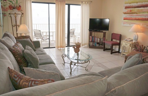 Madeira Beach Condo | Seabreeze Condominiums