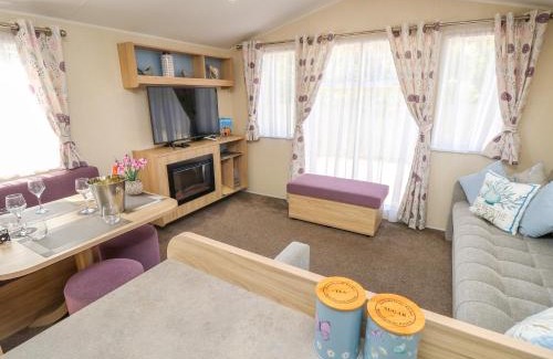 Wittering House | Seabreeze Cottage